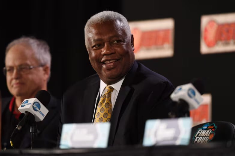 Oscar Robertson to receive Lifetime Achievement Award at NBA Awards